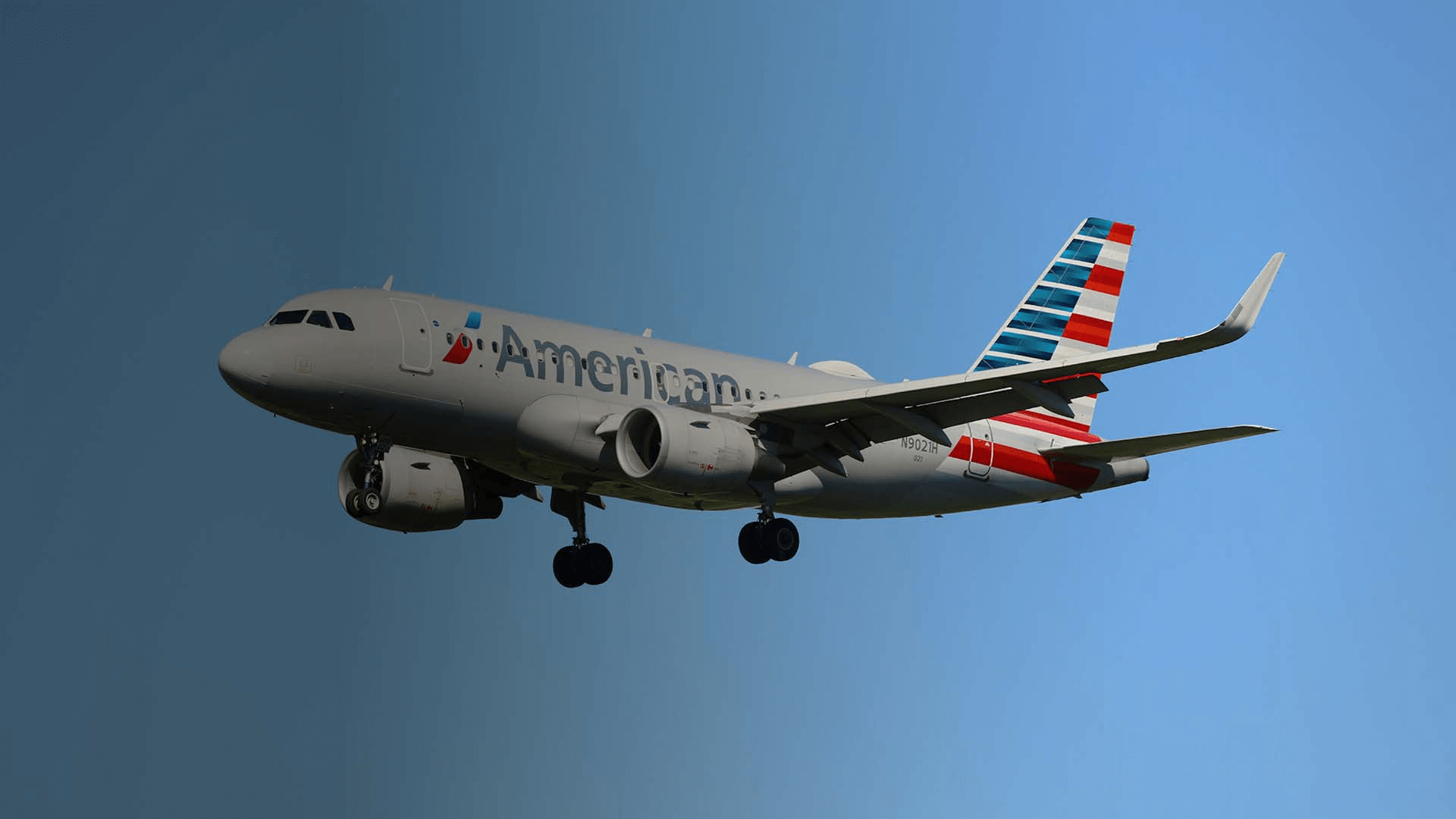 business class flight with American Airlines Deal